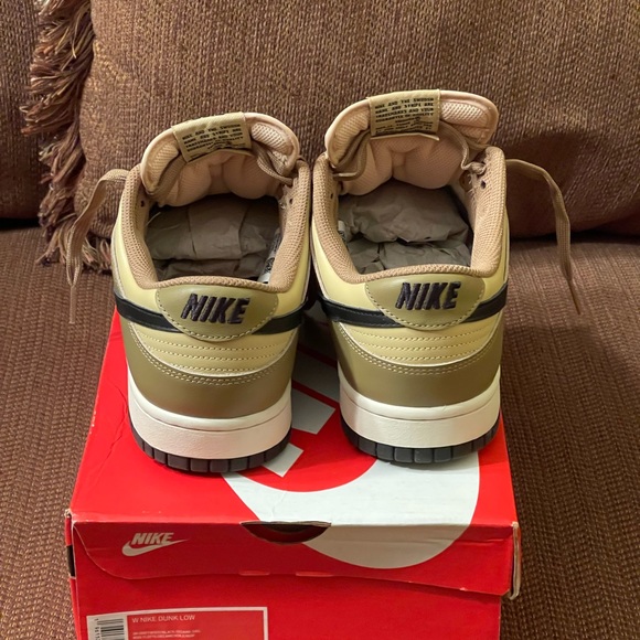 100% Auth Nike Dunk Lows - Picture 9 of 13